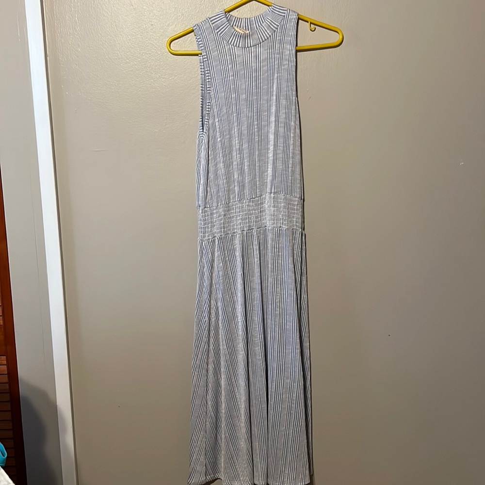 Cute and comfortable spring dress